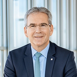 Hartwig Löger (Porträt, © Marlene Fröhlich)